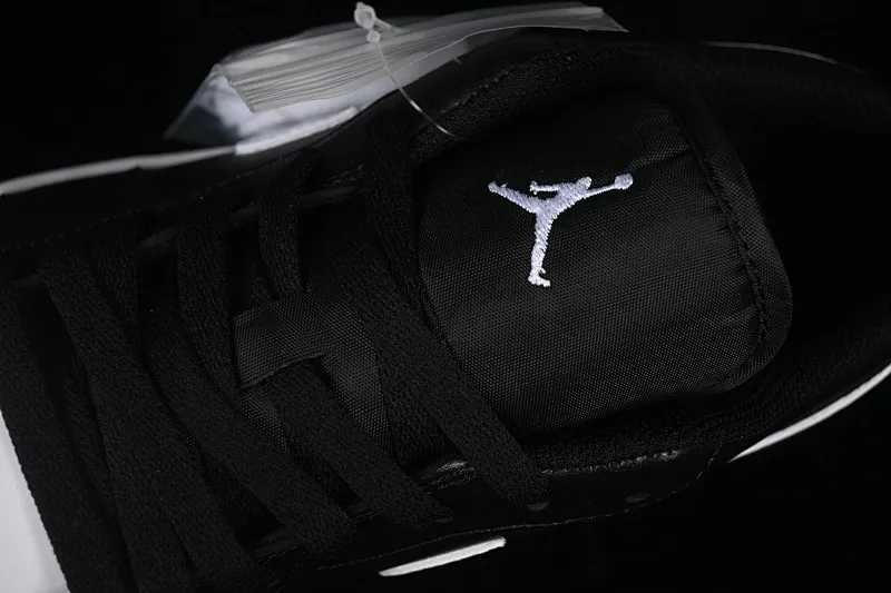 All categories Air Jordan Jordan series basketball shoes Air Jordan 1 Low Air Jordan 1 Low AJ1 Joe 1 black and white low-top retro basketball shoes 553558-043